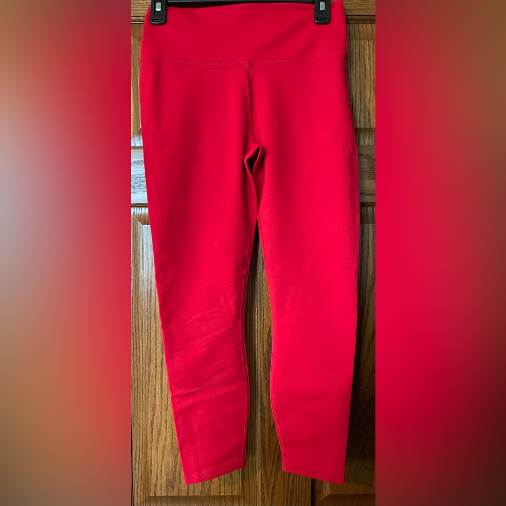 Fabletics power hold leggings